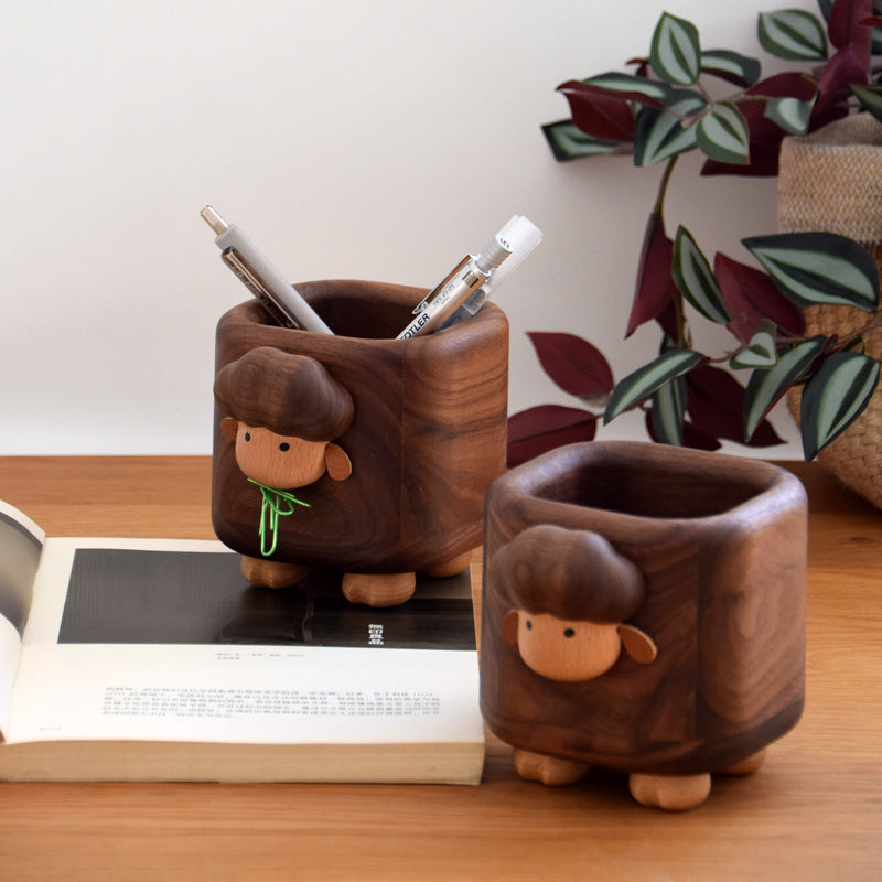 Black Walnut Lamb Pen Holder