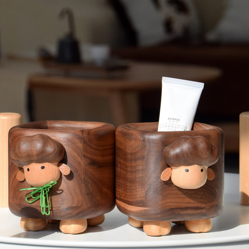 Black Walnut Lamb Pen Holder